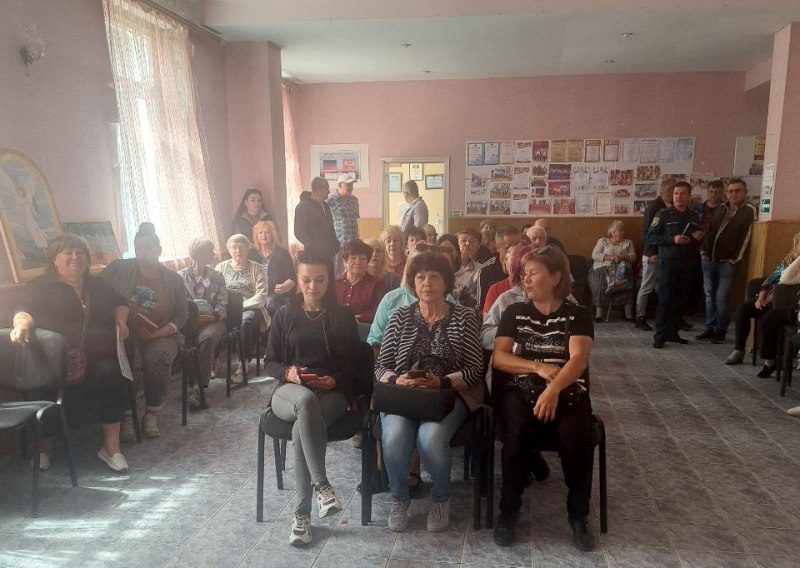 Встреча с жителями пгт Седово..