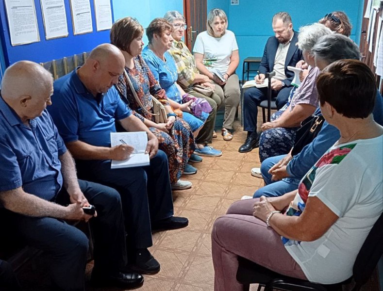 Встреча с жителями Саханского территориального отдела..