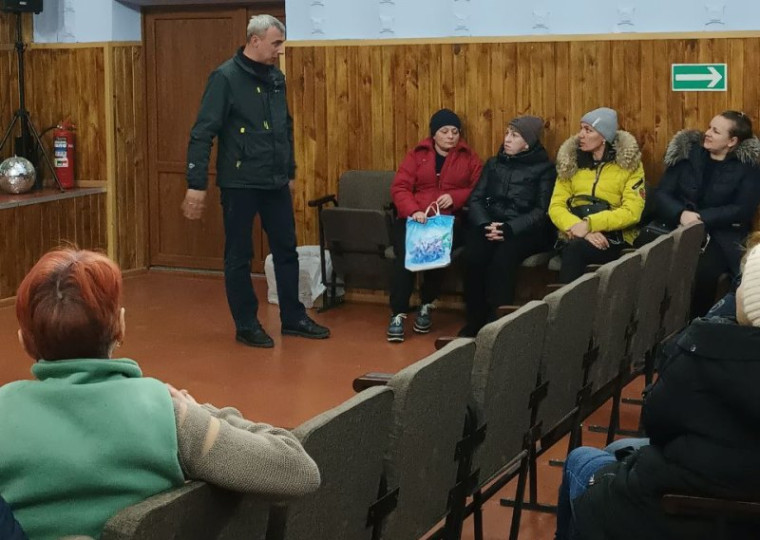 Встреча с жителями села Павлополь. Встреча с жителями села Павлополь.