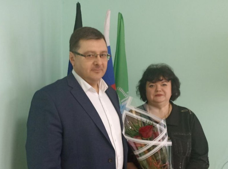 Поздравление для начальника управления образования Администрации Новоазовского муниципального округа Сафроновой А.В.. Поздравление для начальника управления образования Администрации Новоазовского муниципального округа Сафроновой А.В..