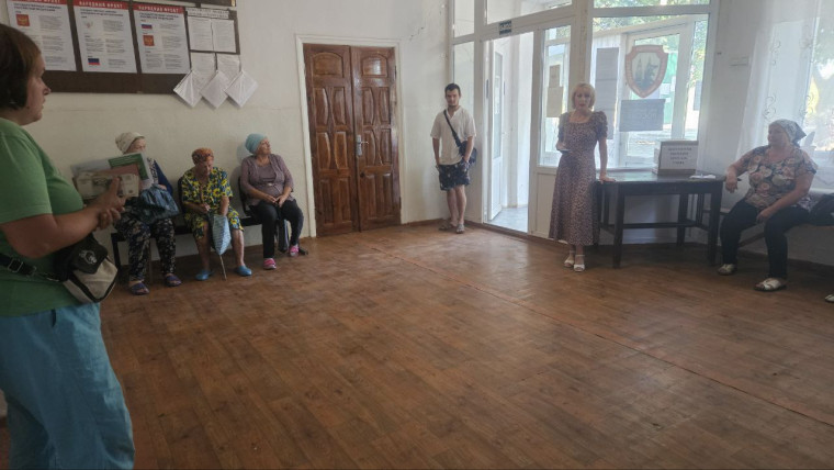 Встреча с жителями села Приморское.. Встреча с жителями села Приморское..