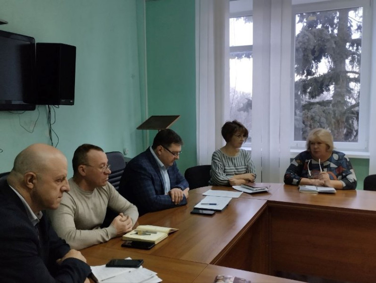 Аппаратное совещание. Аппаратное совещание.